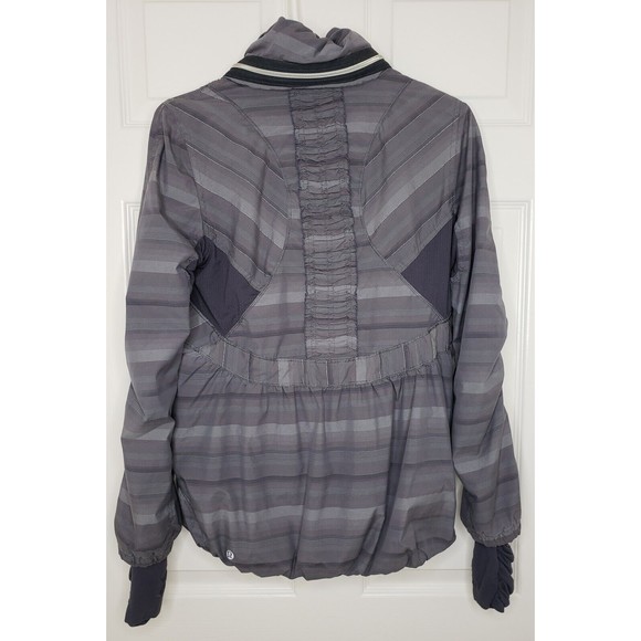 Lululemon Run Hustle Jacket Cool Poncho Stripe 8 MARK ON SLEEVE - Picture 8 of 13
